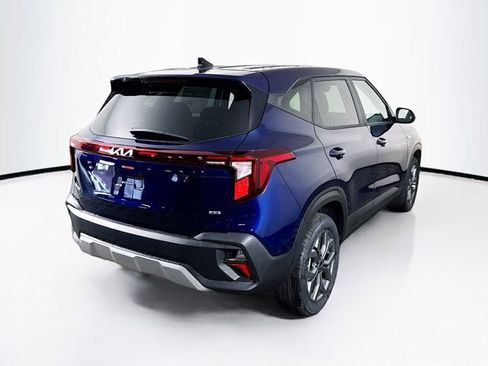 New 2026 Kia Seltos LX image 5