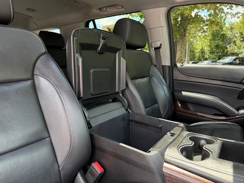 Used 2020 GMC Yukon SLT AWD/4WD image 45