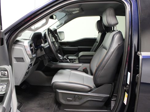 Used 2025 Ford F150 Lariat w/ Equipment Group 501A Mid AWD/4WD image 19