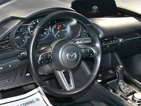 Used 2025 MAZDA MAZDA3 s FWD image 2