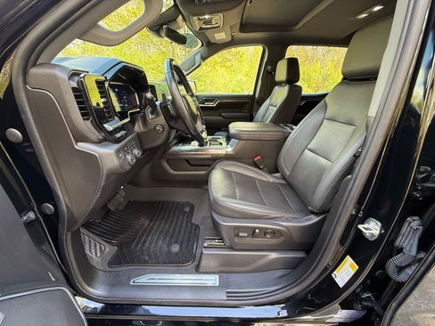 Used 2023 Chevrolet Silverado 1500 LTZ w/ LTZ Premium Package AWD/4WD image 11