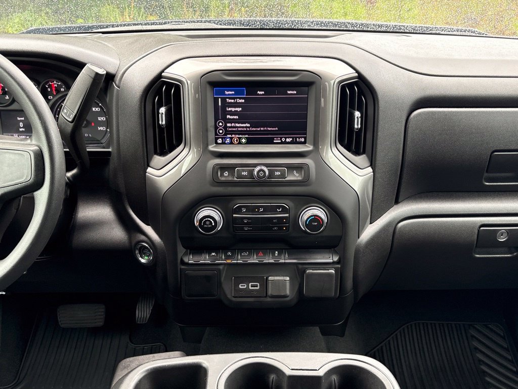 Used 2025 Chevrolet Silverado 1500 Custom AWD/4WD image 18