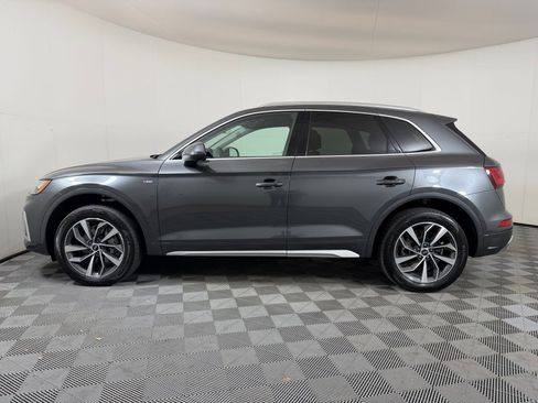 Used 2023 Audi Q5 2.0T Premium Plus w/ Premium Plus Package image 2