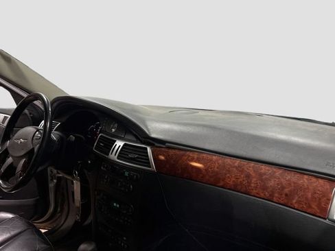 Used 2005 Chrysler Pacifica Touring FWD image 12