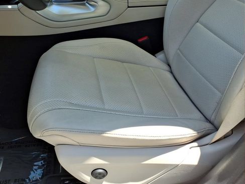 Used 2020 Mercedes-Benz GLS 450 4MATIC image 18