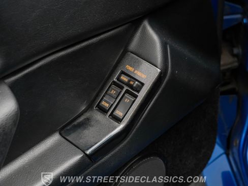 Used 1988 Chrysler Conquest image 40