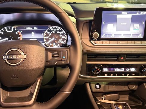 New 2026 Nissan Rogue SV image 8