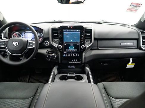 New 2026 RAM 1500 4x4 Crew Cab image 9