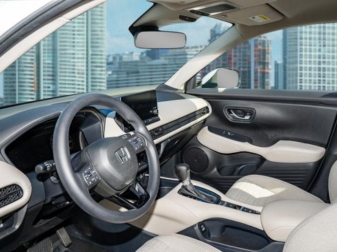 Certified 2023 Honda HR-V LX image 14