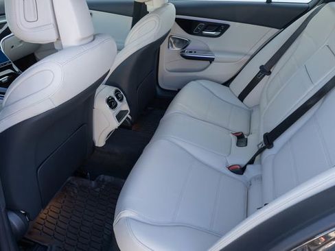 New 2026 Mercedes-Benz C 300 4MATIC Sedan image 16
