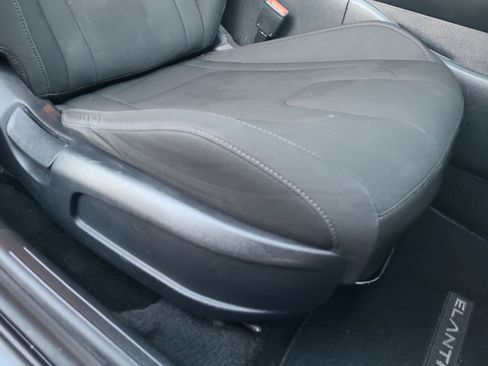 Used 2021 Hyundai Elantra SEL w/ Convenience + Premium Package image 30