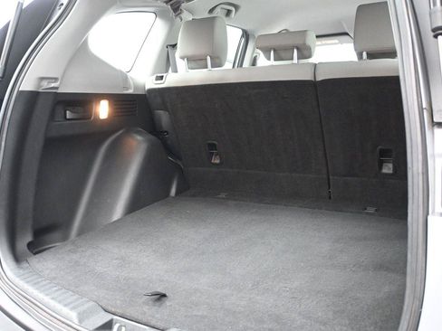 Used 2019 Honda CR-V LX image 11