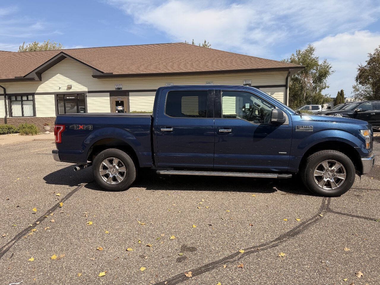 Used 2016 Ford F150 XLT w/ Equipment Group 302A Luxury AWD/4WD image 3