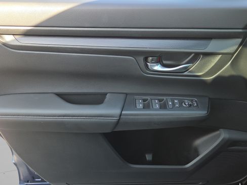 Used 2025 Honda CR-V EX image 35