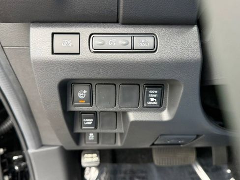 New 2026 Nissan Frontier SV w/ SV Convenience Package AWD/4WD image 19