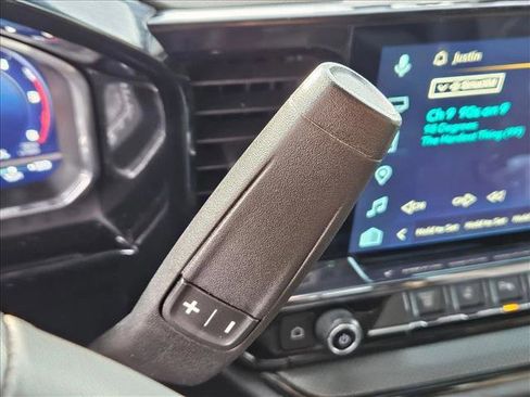 Used 2024 Chevrolet Silverado 2500 ZR2 image 16