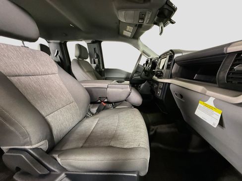 Used 2022 Ford F150 XL RWD image 28