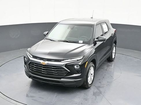 New 2026 Chevrolet TrailBlazer LS w/ LS Convenience Package FWD image 62