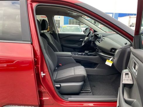 New 2026 Nissan Rogue SV w/ Cold Weather Package image 27