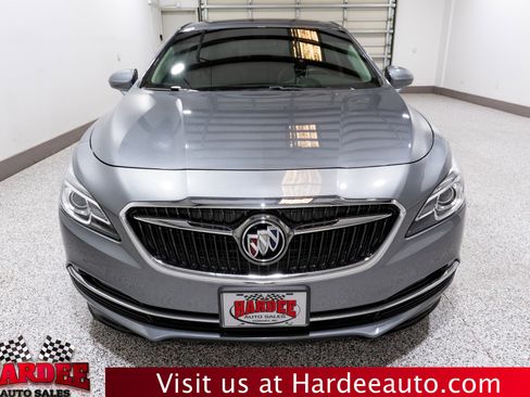 Used 2019 Buick LaCrosse Essence w/ Sun and Shade Package image 7