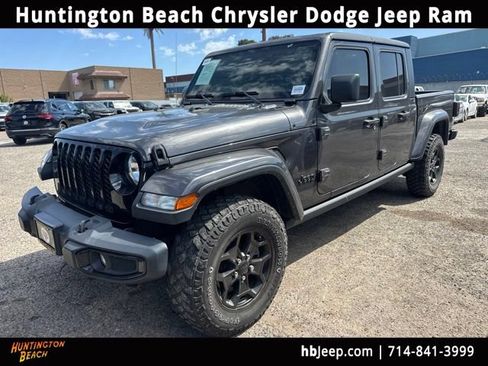 Used 2022 Jeep Gladiator Sport AWD/4WD image 1