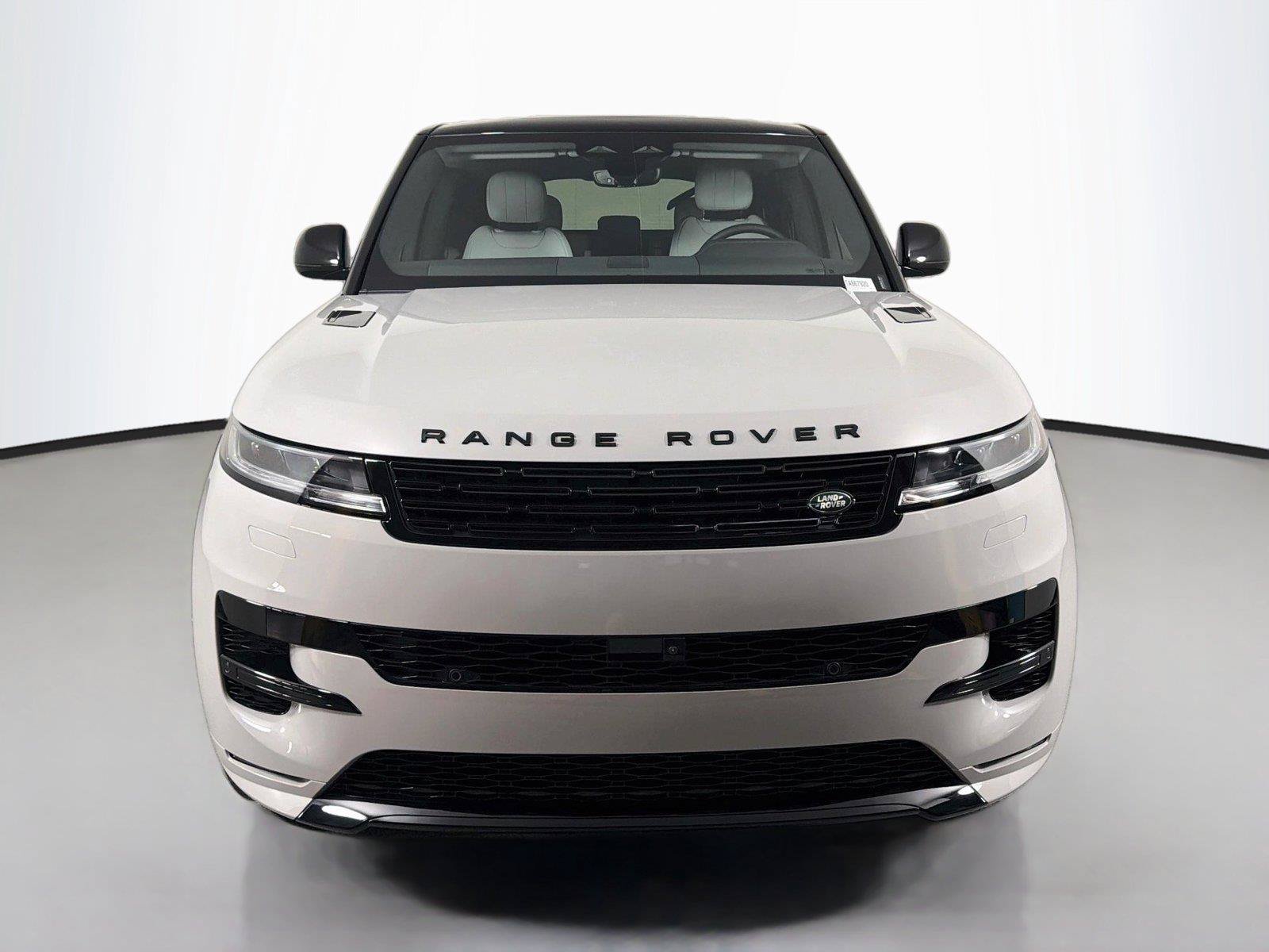 New 2026 Land Rover Range Rover Sport Dynamic SE AWD/4WD image 2
