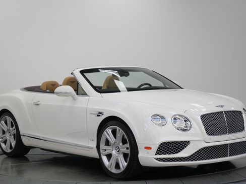 Used 2018 Bentley Continental GT AWD/4WD image 3