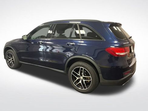 Used 2017 Mercedes-Benz GLC 300 4MATIC image 3