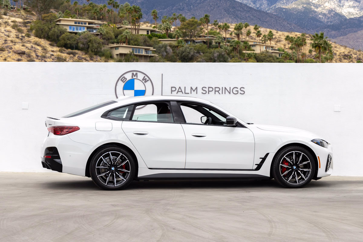 New 2026 BMW i4 eDrive40 w/ M Sport Package RWD image 5
