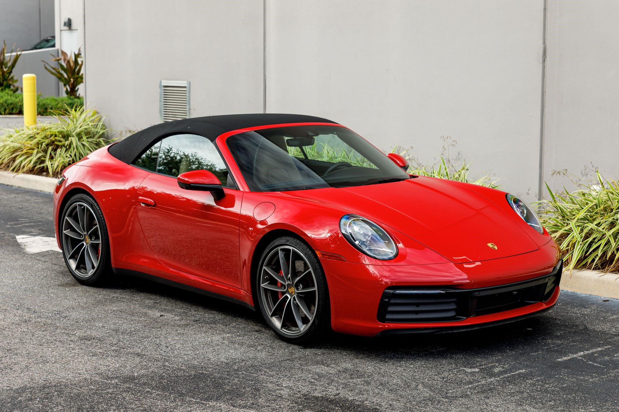 Used 2024 Porsche 911 Carrera S RWD image 7