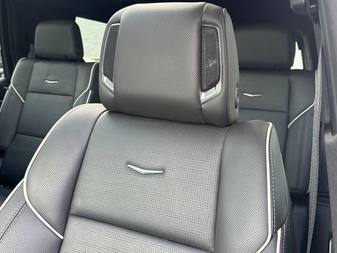Used 2023 Cadillac Escalade Sport w/ Touring Package AWD/4WD image 11