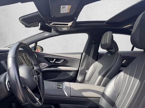 Certified 2022 Mercedes-Benz EQS 580 EQS 580 image 12