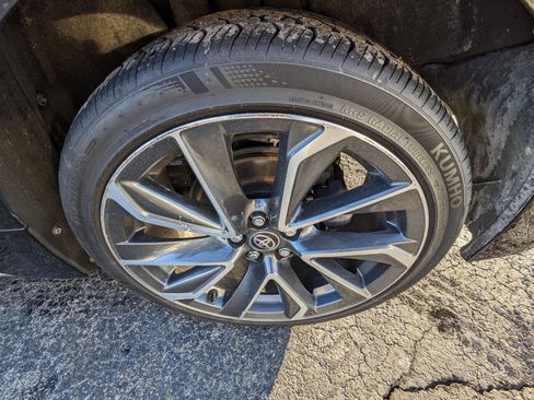 Used 2021 Toyota Corolla SE image 22