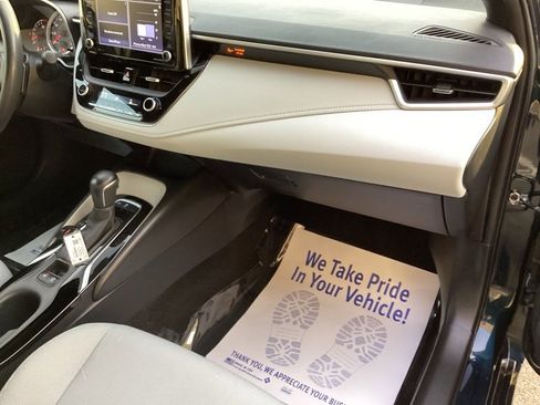 Used 2022 Toyota Corolla SE image 18