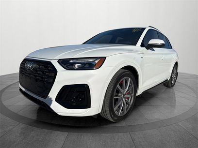 Used 2024 Audi Q5 e Premium Plus