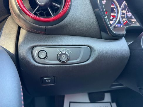 Used 2020 Chevrolet Blazer RS AWD/4WD image 24