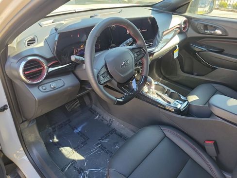 New 2026 Chevrolet Trax RS w/ Sunroof Package image 17