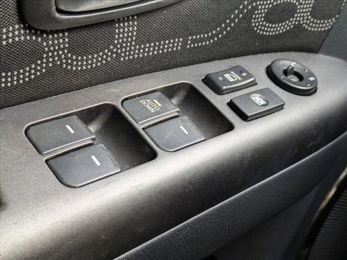 Used 2013 Kia Soul + FWD image 10