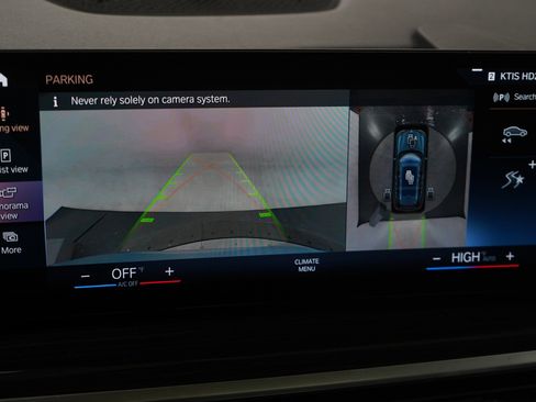 Used 2023 BMW X7 xDrive40i image 31