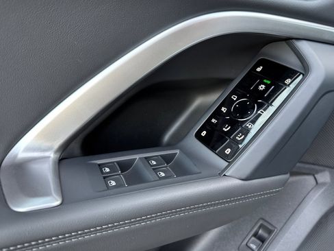 New 2025 Audi Q5 Premium image 8