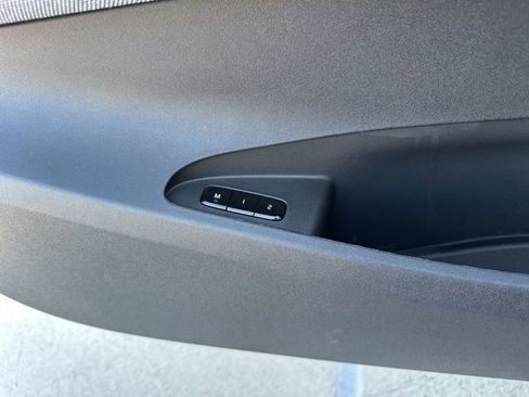 Used 2023 Polestar Polestar 2 w/ Pilot Pack image 28