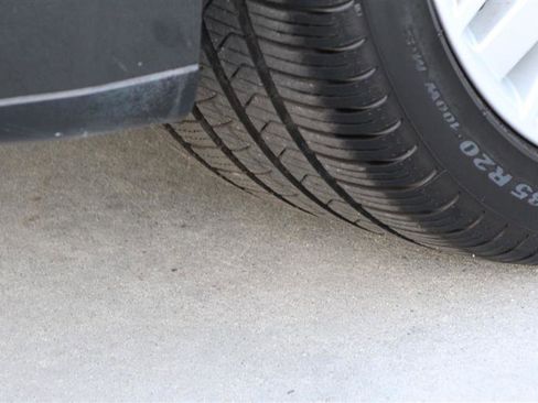 Used 2013 Maserati GranTurismo Sport RWD image 35