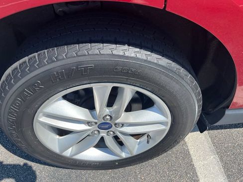 Used 2016 Ford Edge SEL w/ Equipment Group 201A AWD/4WD image 39