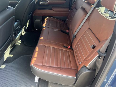 Used 2025 GMC Sierra 1500 Denali Ultimate image 23