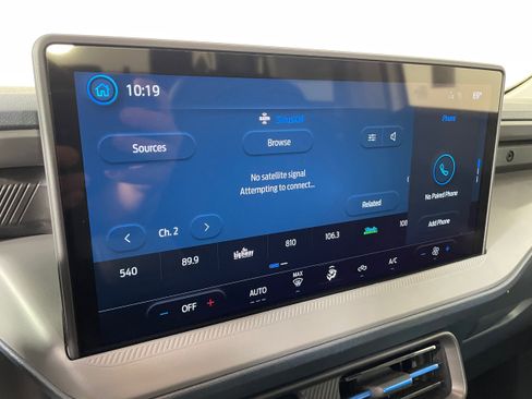 New 2025 Ford Maverick Lobo image 5