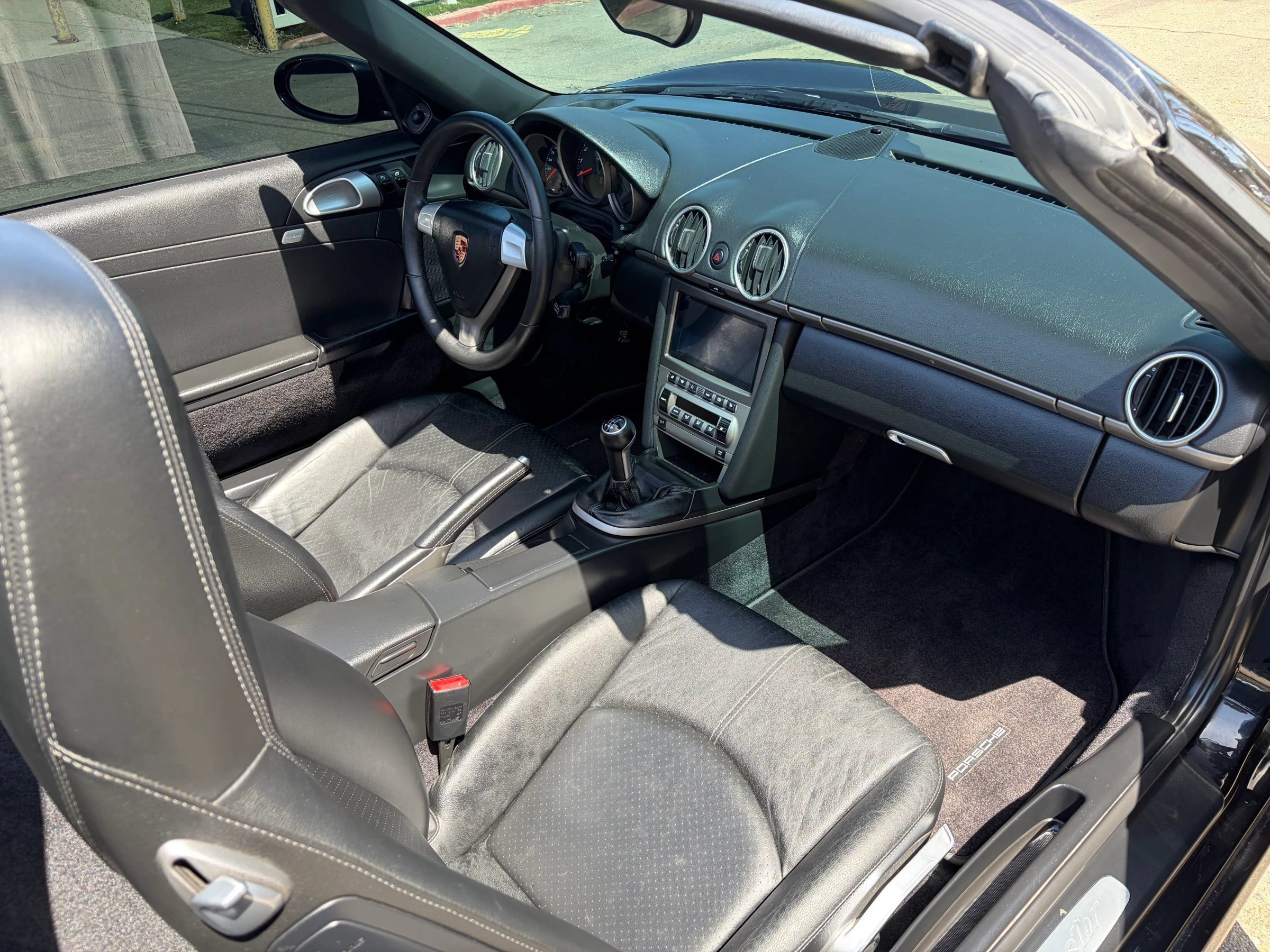 Used 2005 Porsche Boxster RWD image 9
