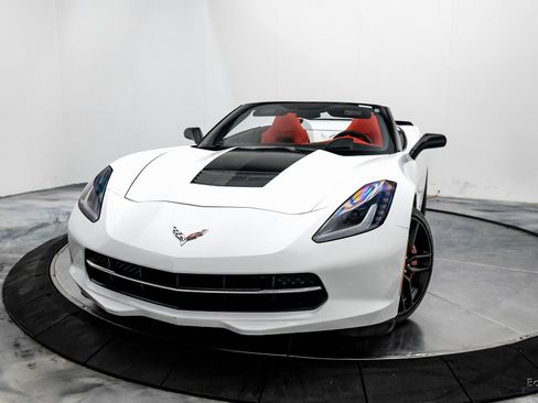 Used 2014 Chevrolet Corvette Z51 3LT Performance Exhaust GT w/ 3LT Preferred Equipment Group image 4