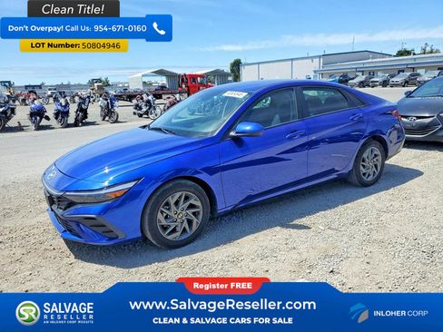 Used 2024 Hyundai Elantra SEL FWD image 1