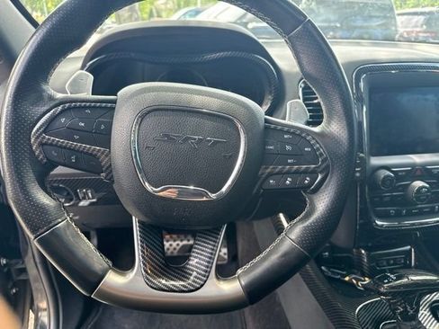 Used 2018 Dodge Durango SRT w/ Technology Group AWD/4WD image 13
