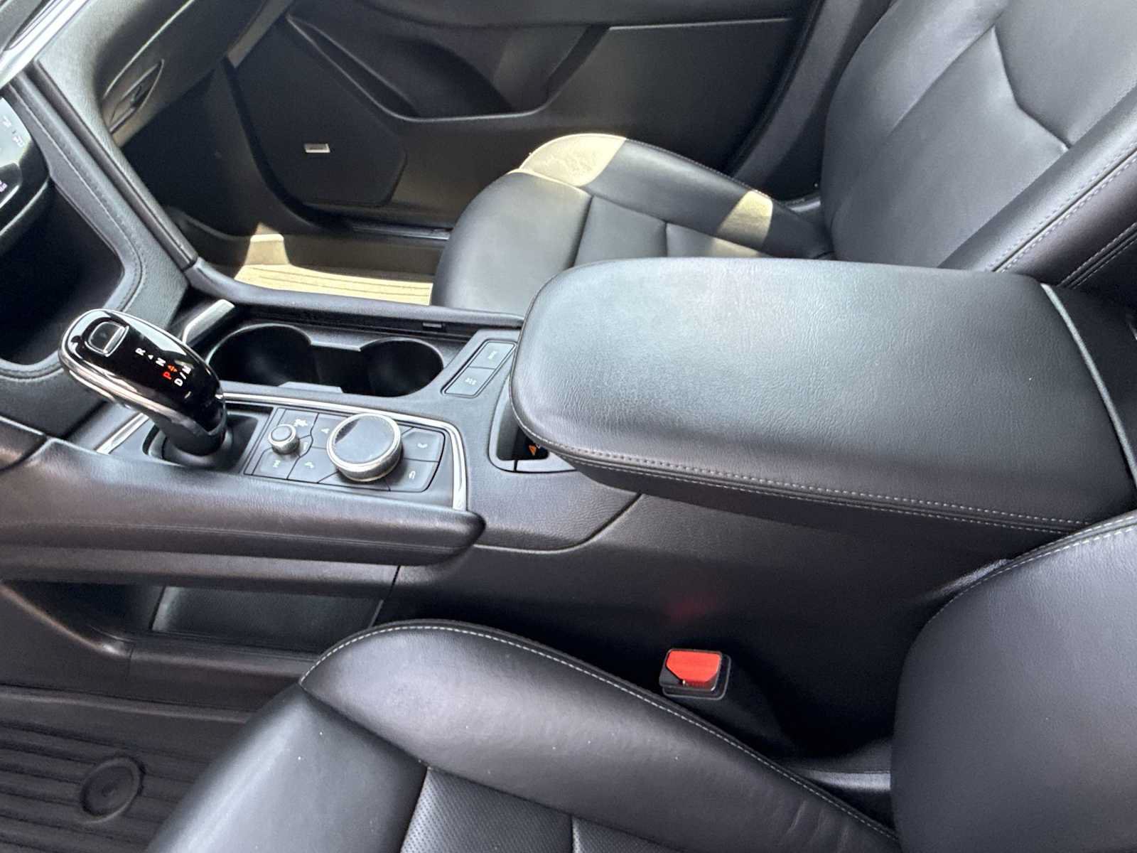 Used 2023 Cadillac XT5 Premium Luxury w/ LPO, Floor Liner Package AWD/4WD image 20